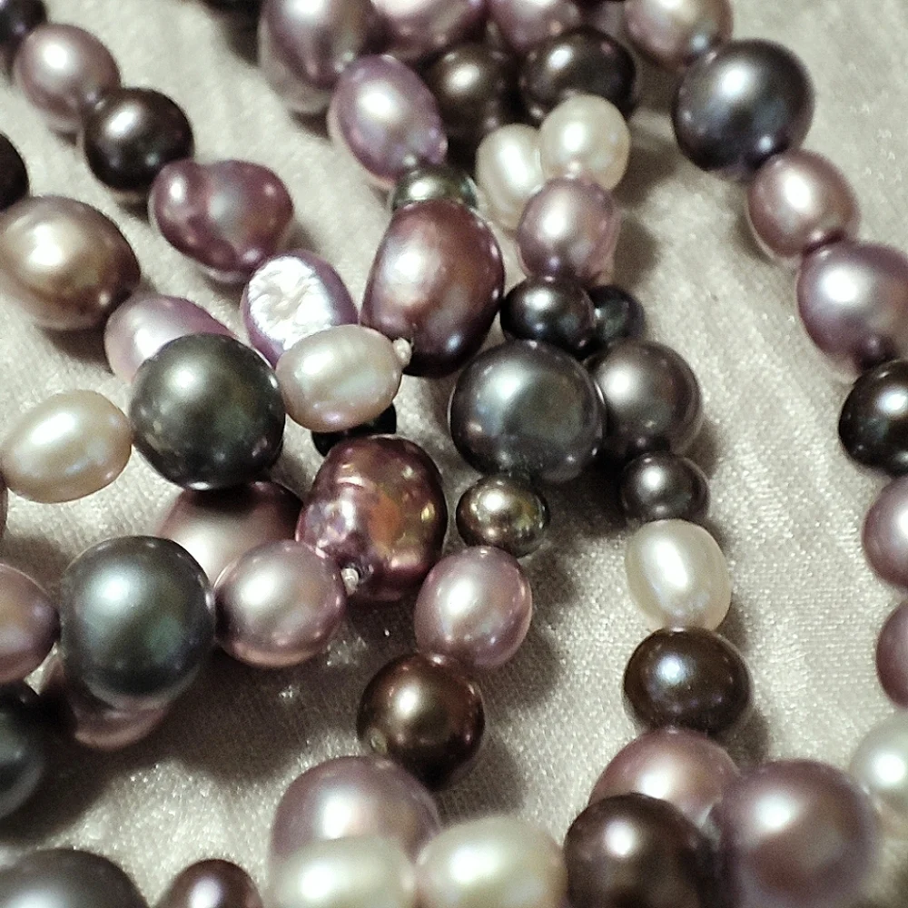 Peacock Freshwater Glass Pearls Gray Purple Lavender Cream Long Strand Necklace